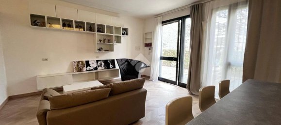 Studio à Milan, Italy No. 249290 11