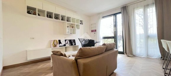 Studio à Milan, Italy No. 249290 6