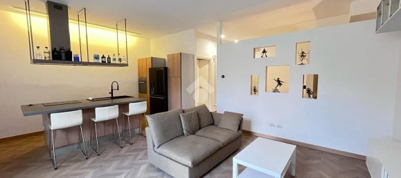 Studio à Milan, Italy No. 249290 8