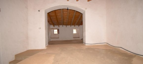 3 bedrooms House in Arta, Spain No. 90618 32