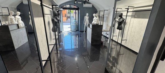 Коммерческая недвижимость 60м² в Изола дель Лири, Италия № 257980 12