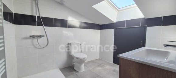 4 bedrooms House in Breuillet, France No. 96533 10