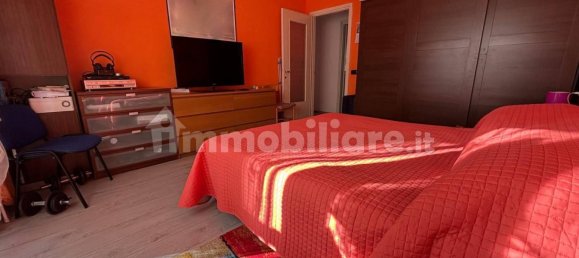 2 Schlafzimmer Wohnung in Susa, Italy, Nr. 79163 16