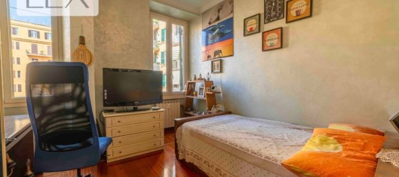 3 Schlafzimmer Wohnung in Rome, Italy, Nr. 391006 9