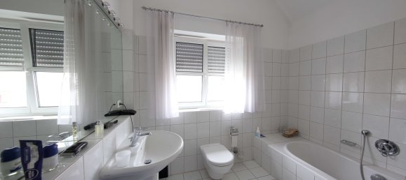 2 bedrooms Apartment in Kitzingen, Germany No. 218520 8