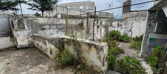 Apartamento de 2 dormitorios en Boscotrecase, Italy No. 276556 16