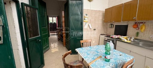 Apartamento de 2 dormitorios en Boscotrecase, Italy No. 276556 2