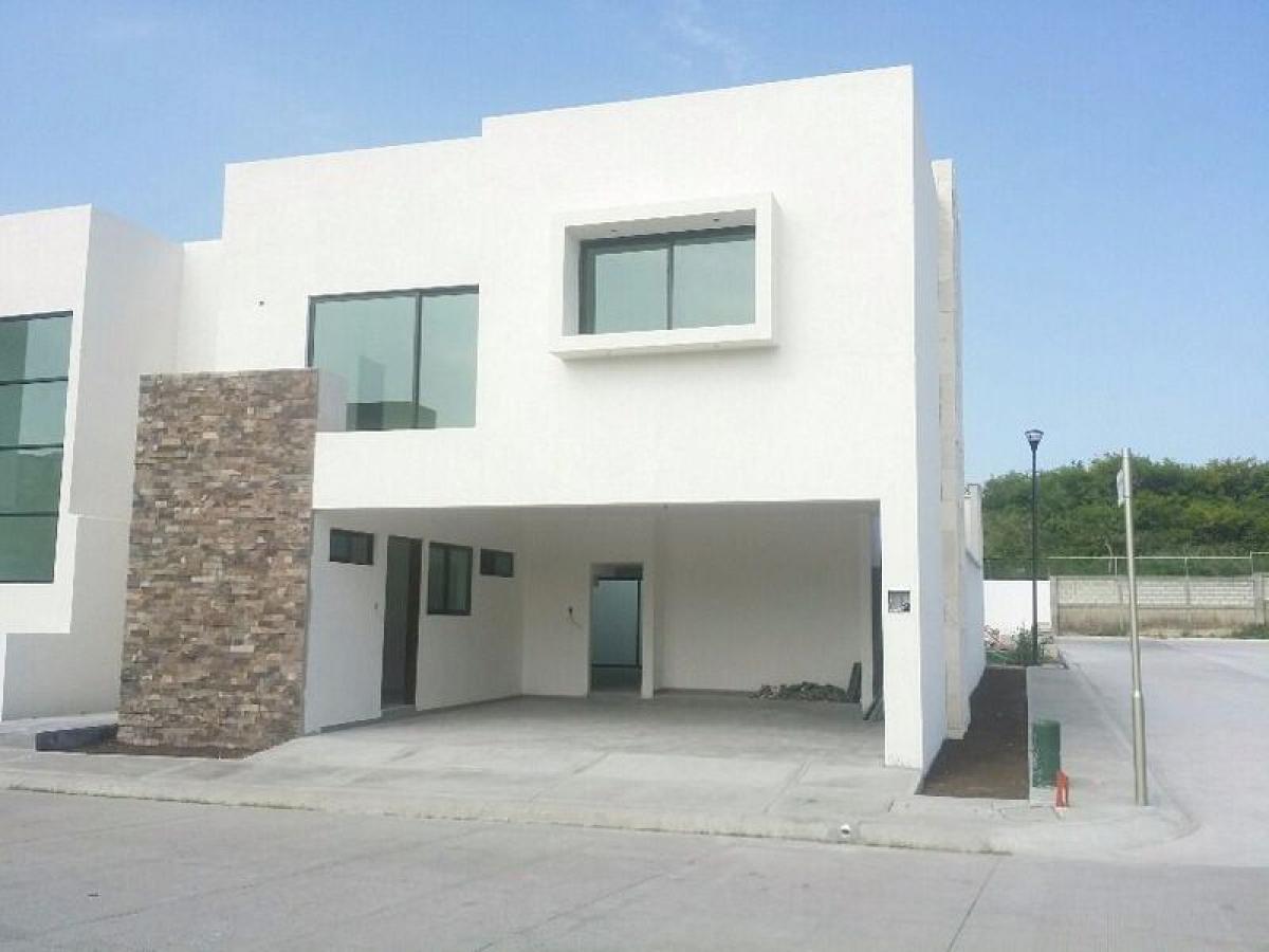 Casa de 3 dormitorios en Tijuana, Mexico No. 150617