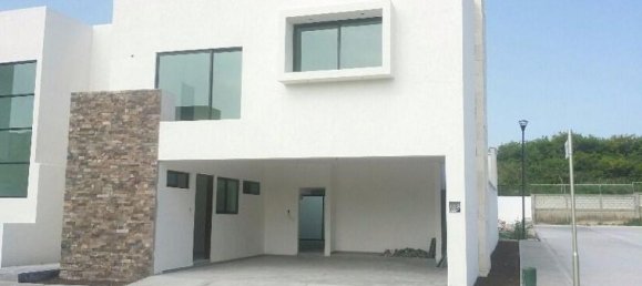 Casa de 3 dormitorios en Tijuana, Mexico No. 150617 2