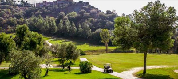 3 chambres Appartement à Benahavis, Spain No. 2476 11