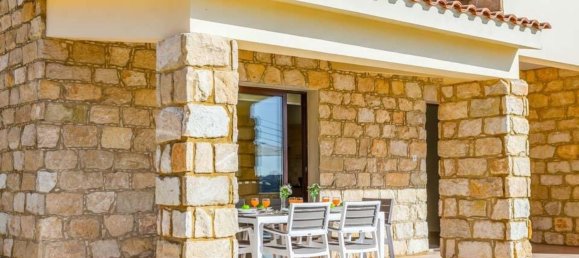 4 bedrooms Villa in Coral Bay, Cyprus No. 27357 11