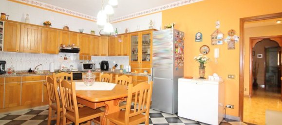 4-salle Appartement à Villabate, Italy No. 156695 7