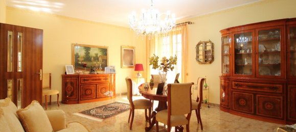 4-salle Appartement à Villabate, Italy No. 156695 5