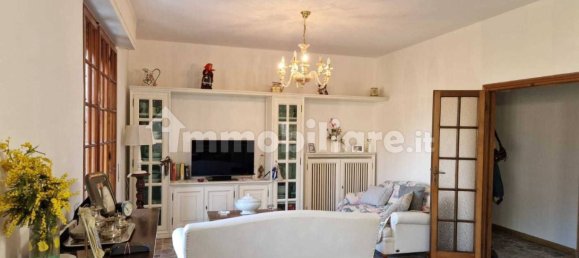 3 Schlafzimmer Villa in San Giuliano Terme, Italy, Nr. 303845 13