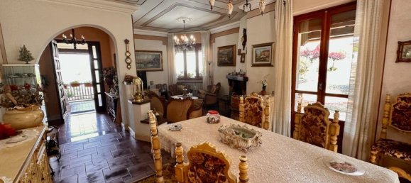 6 rooms Villa in Biella, Italy No. 56182 16