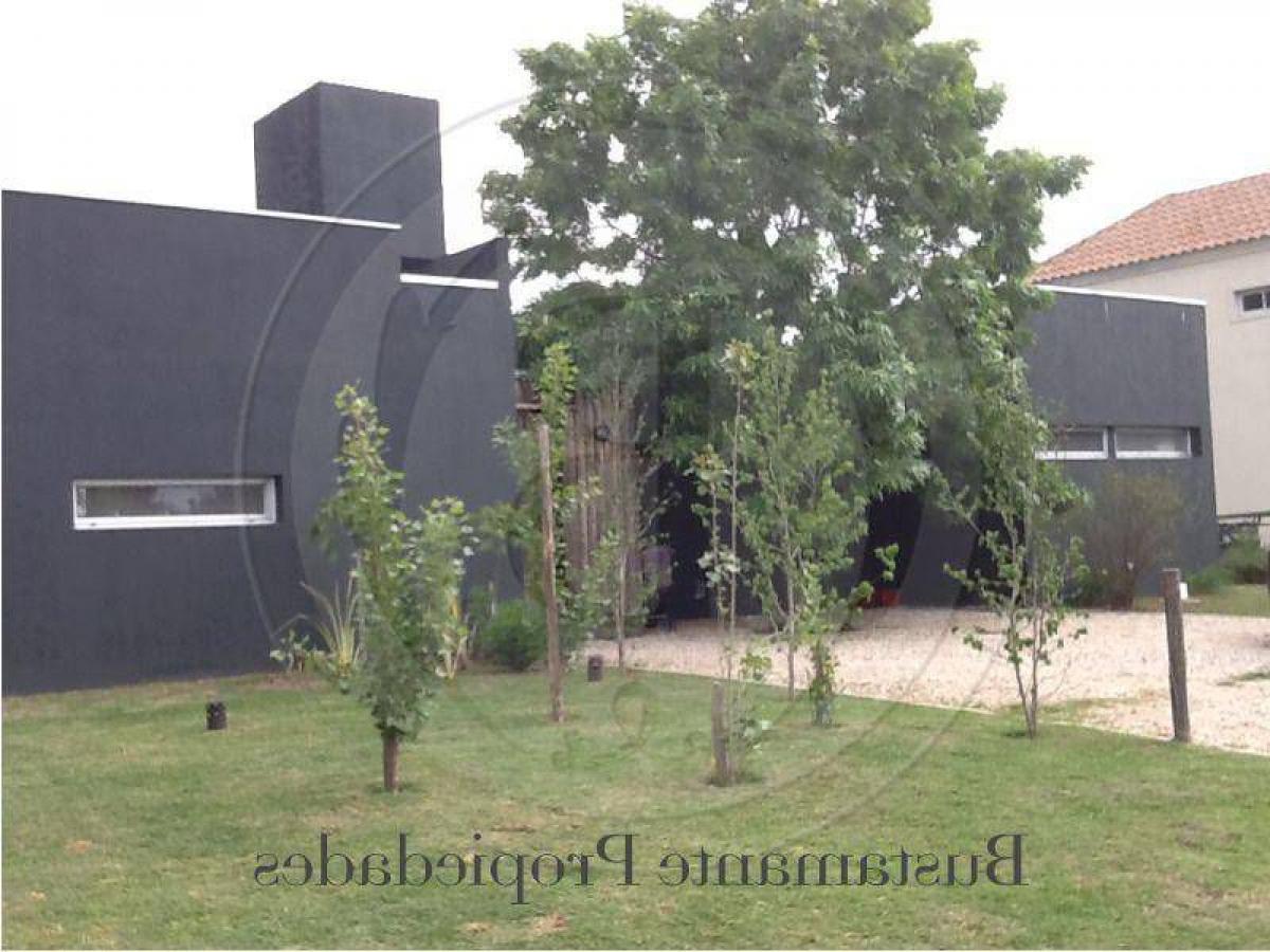 2 bedrooms House in Pilar, Argentina No. 98203