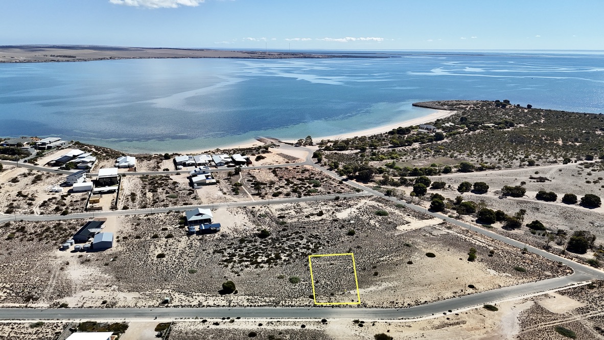 800m² Land in Streaky Bay, Australia No. 719