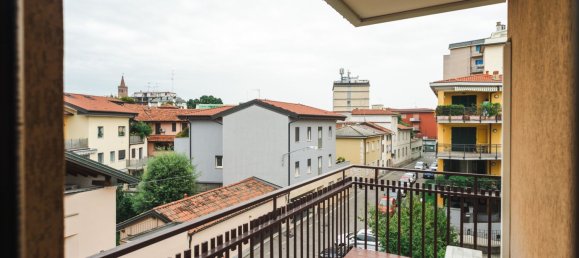 Apartamento de 4 habitaciónes en Treviglio, Italy No. 255424 19