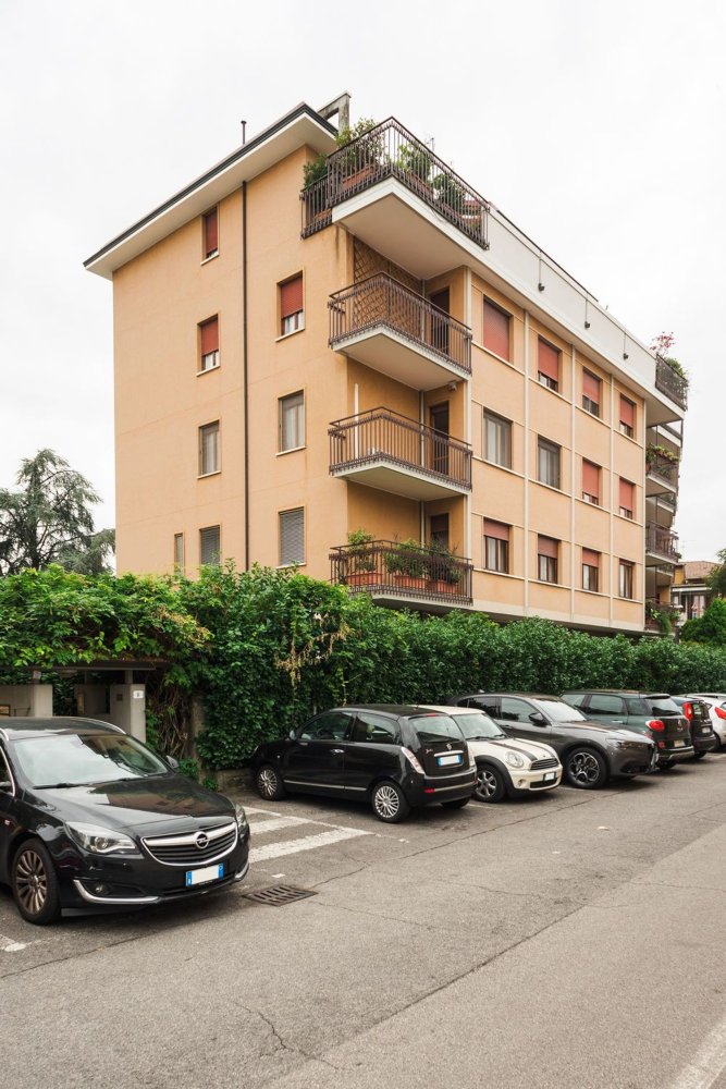 Apartamento de 4 habitaciónes en Treviglio, Italy No. 255424