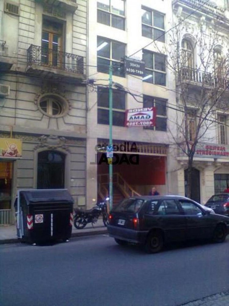  Office in Buenos Aires, Argentina No. 109037