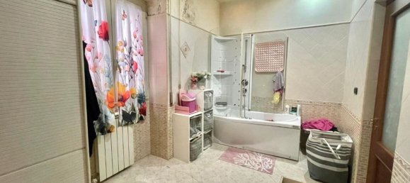 Apartamento de 3 habitaciónes en Naples, Italy No. 9321 12