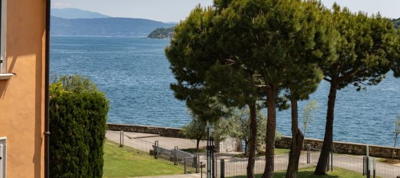 Ático de 4 habitaciónes en Salò, Italy No. 286150 10