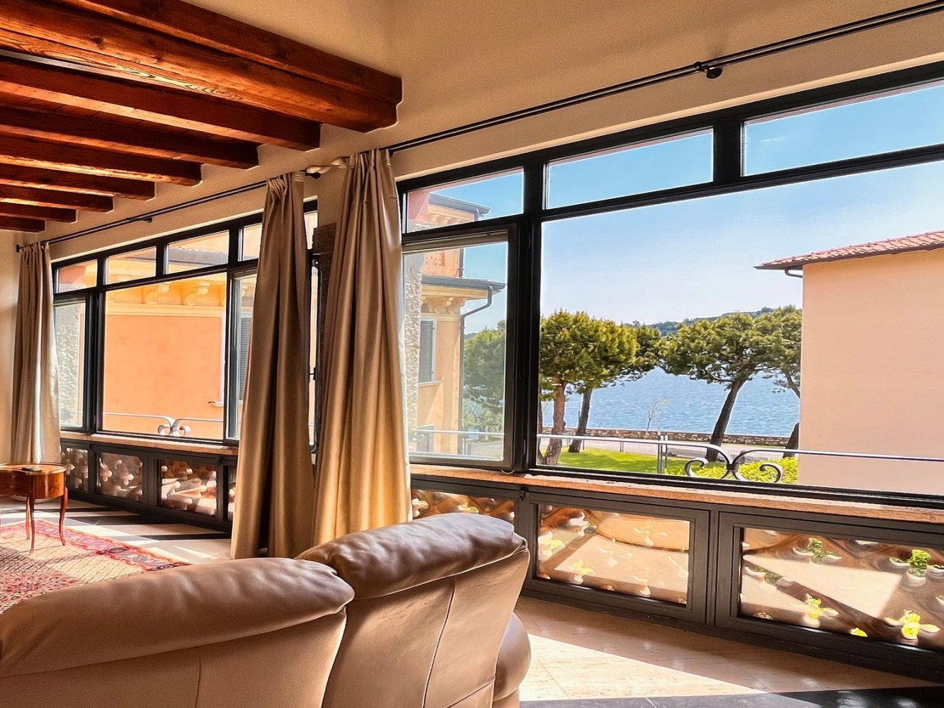 4-Zimmer Penthouse in Salò, Italy, Nr. 286150