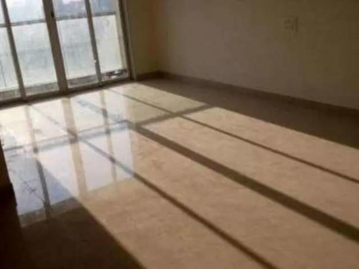 3 bedrooms House in Mumbai, India No. 9572