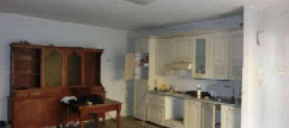 3 rooms Apartment in Spoleto, Italy No. 284770 8