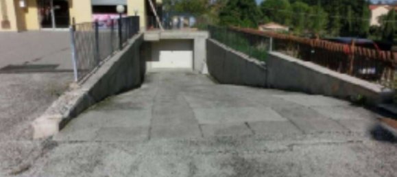 3 rooms Apartment in Spoleto, Italy No. 284770 2