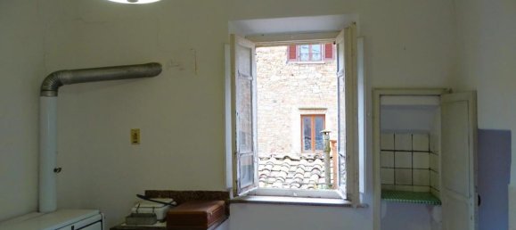 12-salle Maison à Volterra, Italy No. 19329 30