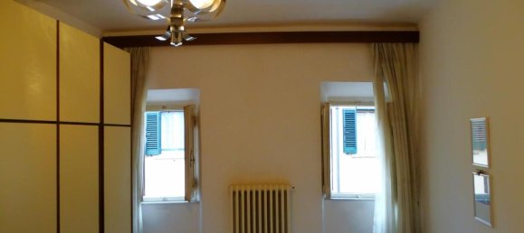 12-salle Maison à Volterra, Italy No. 19329 18