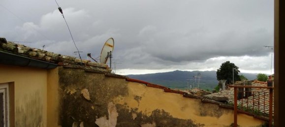 12-salle Maison à Volterra, Italy No. 19329 2