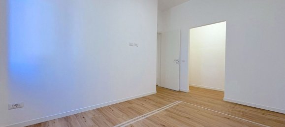 3 bedrooms Apartment in Villasanta, Italy No. 364353 7