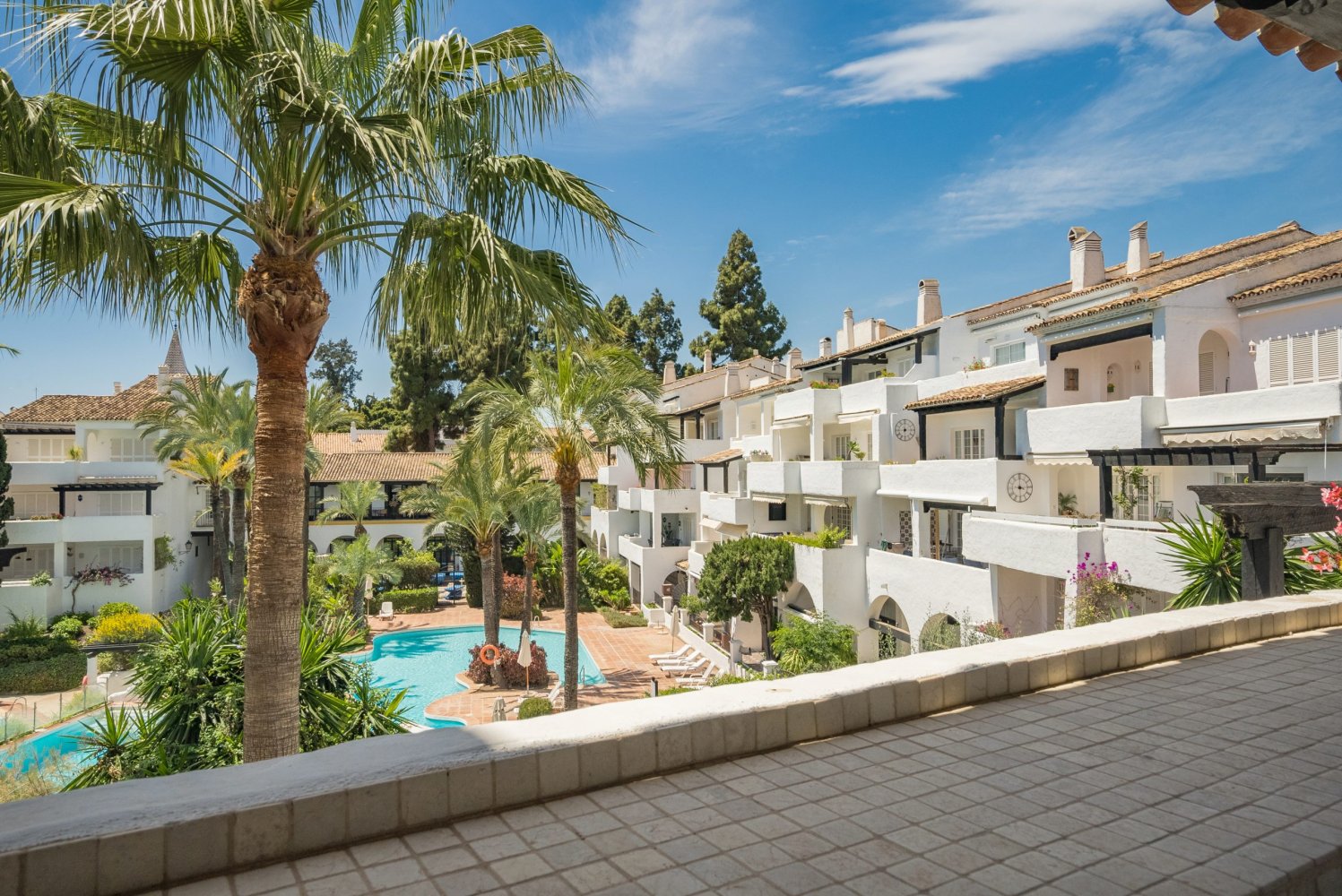 2 bedrooms Penthouse in Marbella, Spain No. 56939