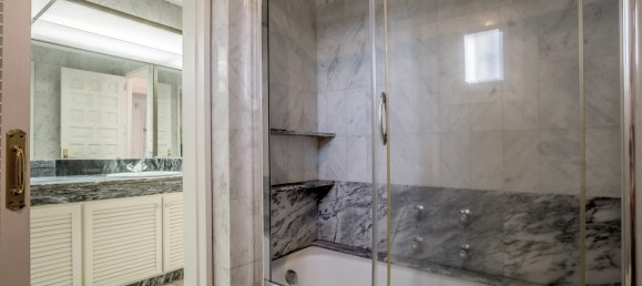 2 Schlafzimmer Penthouse in Marbella, Spain, Nr. 56939 5