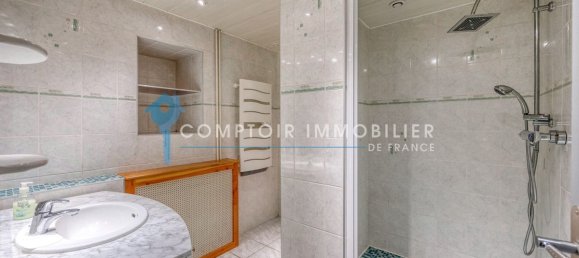 4 bedrooms House in Villefontaine, France No. 339301 18