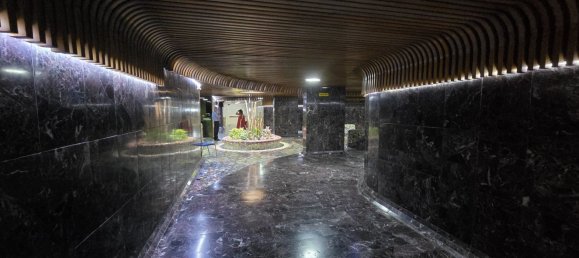 4 bedrooms Apartment in Valencia, Spain No. 160069 5