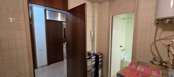 4 bedrooms Apartment in Valencia, Spain No. 160069 13
