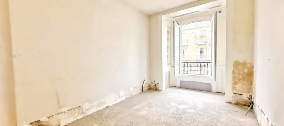 Apartamento de 2 dormitorios en Courbevoie, France No. 165463 4