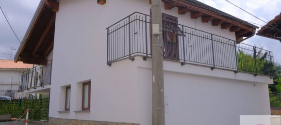 2 Schlafzimmer Villa in Dego, Italy, Nr. 297977 3