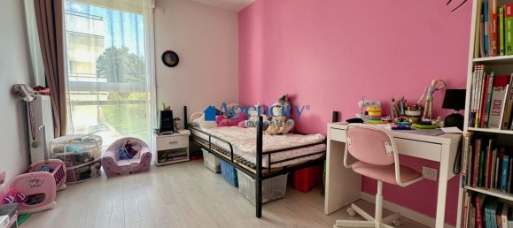 3 chambres Appartement à Saint-Thibault-des-Vignes, France No. 285680 7