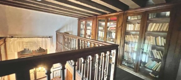 35 bedrooms House in Udine, Italy No. 333017 5