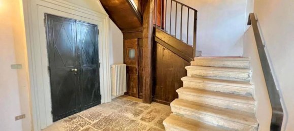 35 bedrooms House in Udine, Italy No. 333017 29