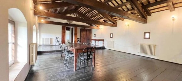 35 bedrooms House in Udine, Italy No. 333017 14