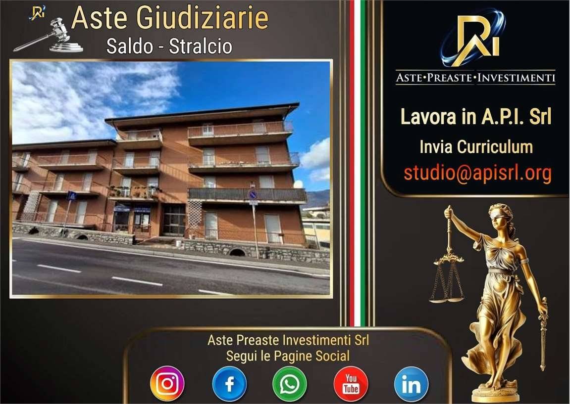 3 bedrooms Apartment in Leffe, Italy No. 287231