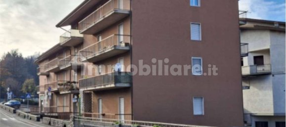 3 bedrooms Apartment in Leffe, Italy No. 287231 4
