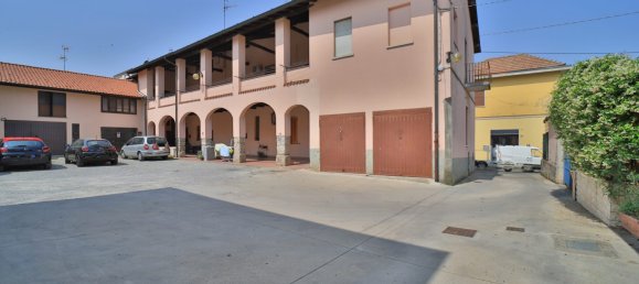 Apartamento de 2 dormitorios en Cornate d'Adda, Italy No. 295084 16