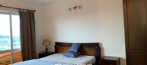 Apartamento de 3 dormitorios en Tay Ho, Vietnam No. 980 4