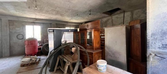 1 room Commercial property in Diano Marina, Italy No. 311430 3